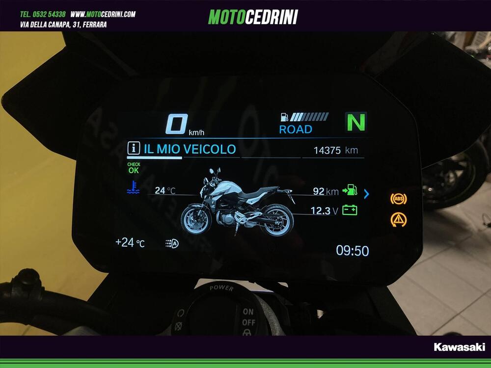 Bmw F 900 R (2021 - 24) (2)