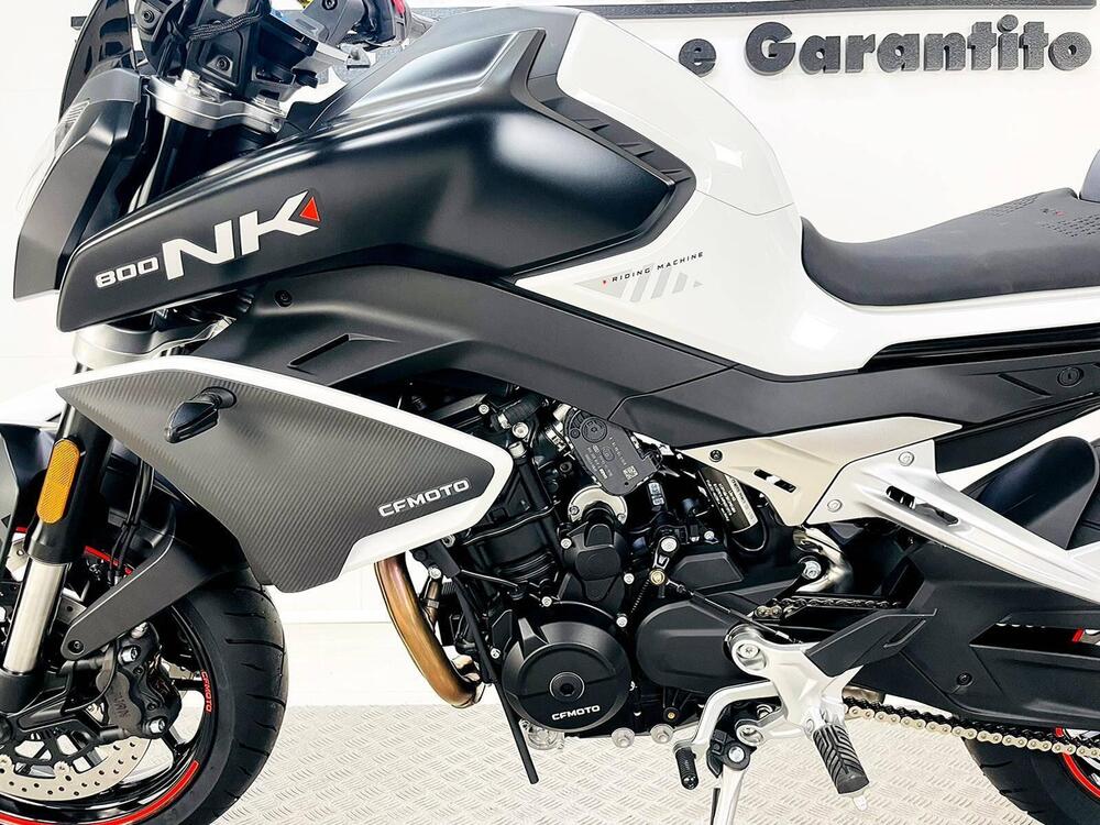 CFMOTO 800NK Advanced (2023 - 25) (16)