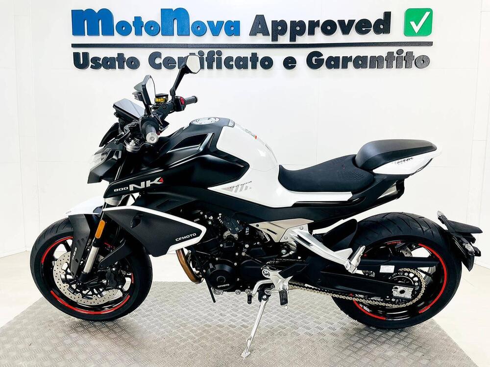 CFMOTO 800NK Advanced (2023 - 25) (5)