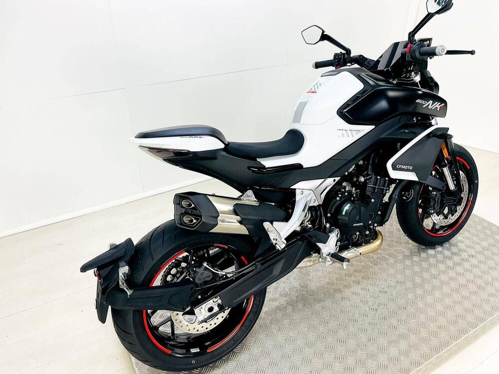 CFMOTO 800NK Advanced (2023 - 25) (6)
