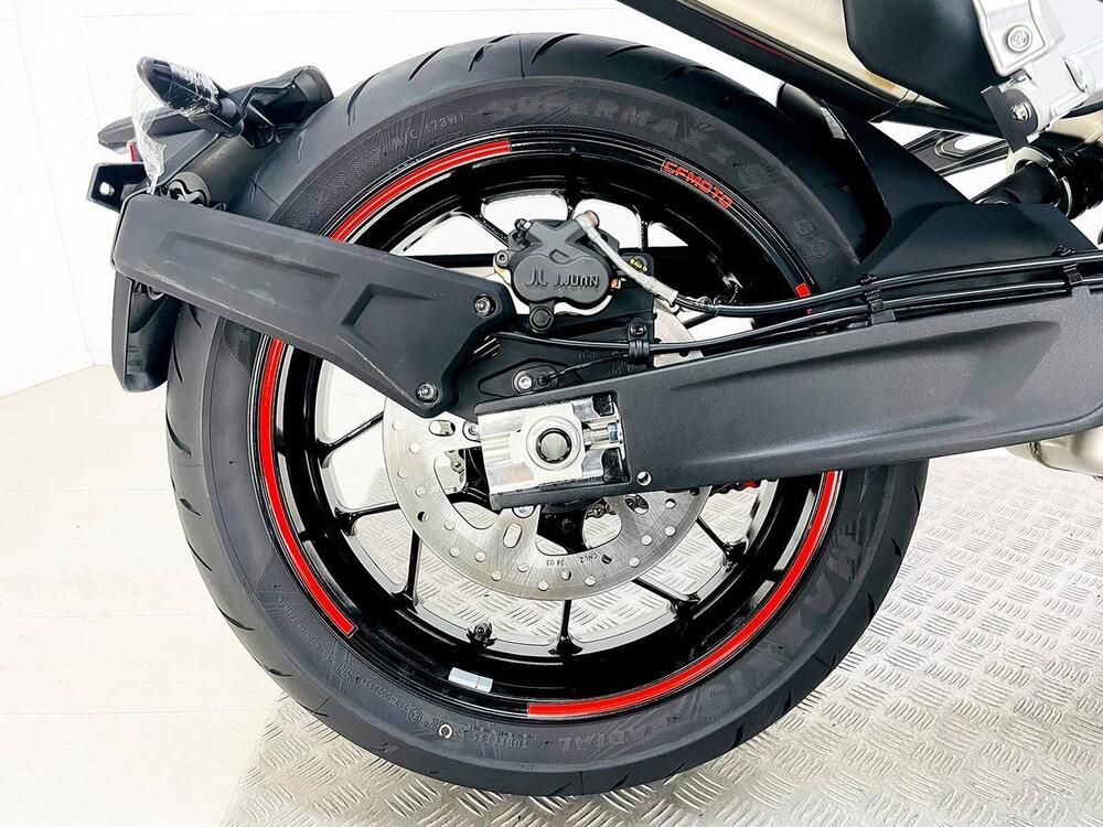 CFMOTO 800NK Advanced (2023 - 25) (7)