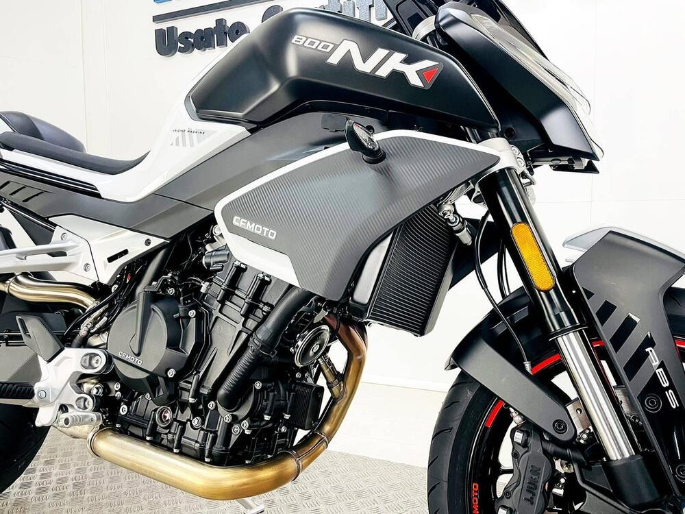 CFMOTO 800NK Advanced (2023 - 25) (12)