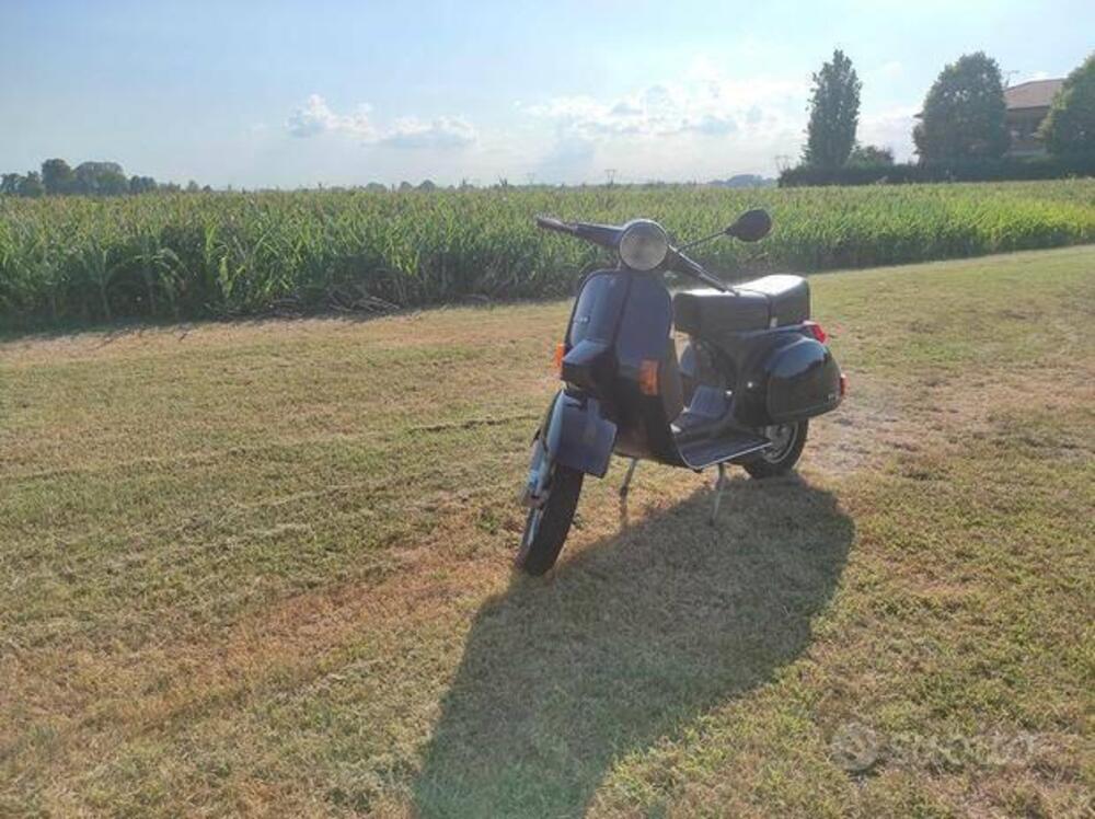 Piaggio VESPA PX125E ARCOBALENO