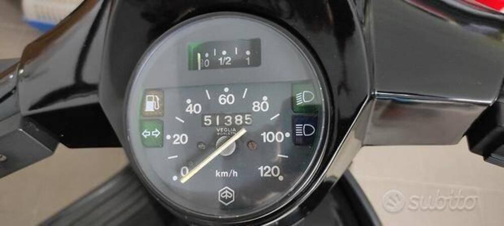 Piaggio VESPA PX125E ARCOBALENO (2)