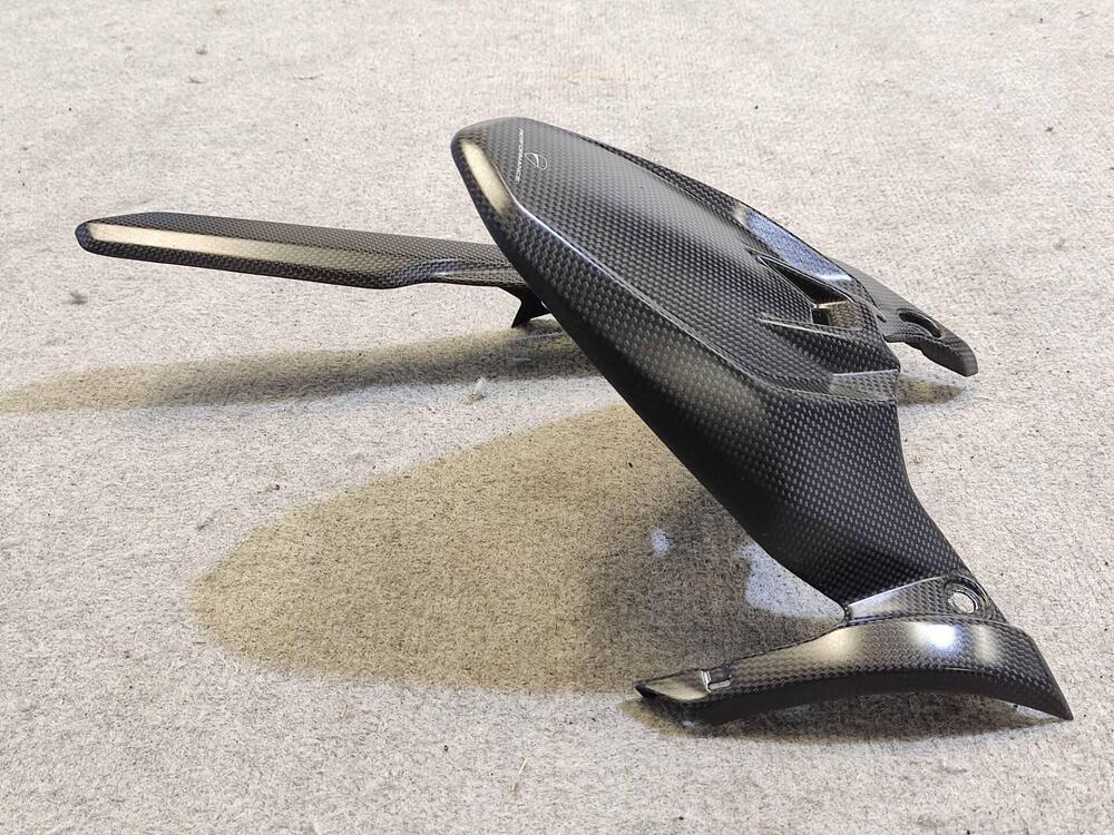 Parafango Posteriore In Carbonio Ducati Monster 93 (3)