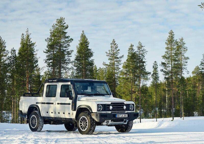Ineos Grenadier Pick-up (3)