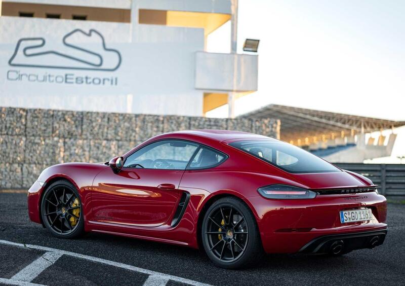 Porsche 718 Cayman  (2016-->>) (2)