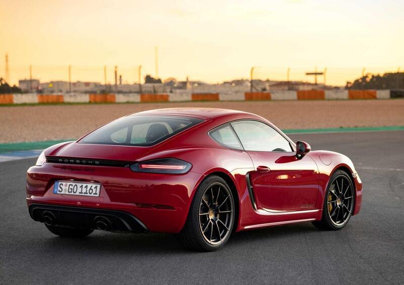 Porsche 718 Cayman  (2016-->>) (4)