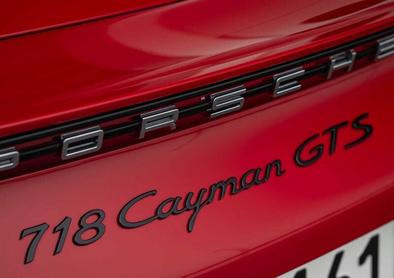 Porsche 718 Cayman  (2016-->>) (12)