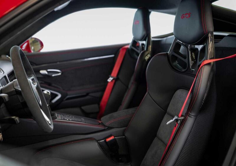 Porsche 718 Cayman  (7)
