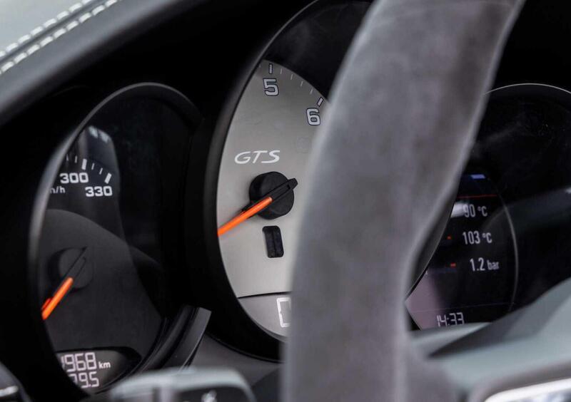 Porsche 718 Boxster  (16)
