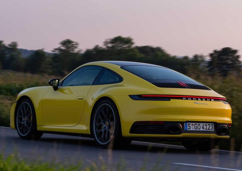 Porsche 911 Coupé (2018-->>) (31)