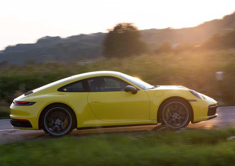 Porsche 911 Coupé (2018-->>) (32)