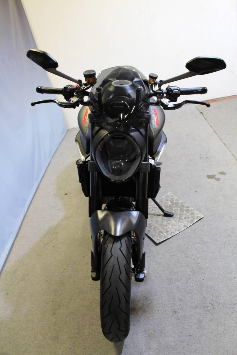 Ducati Monster 937 + (2021 - 25) (14)