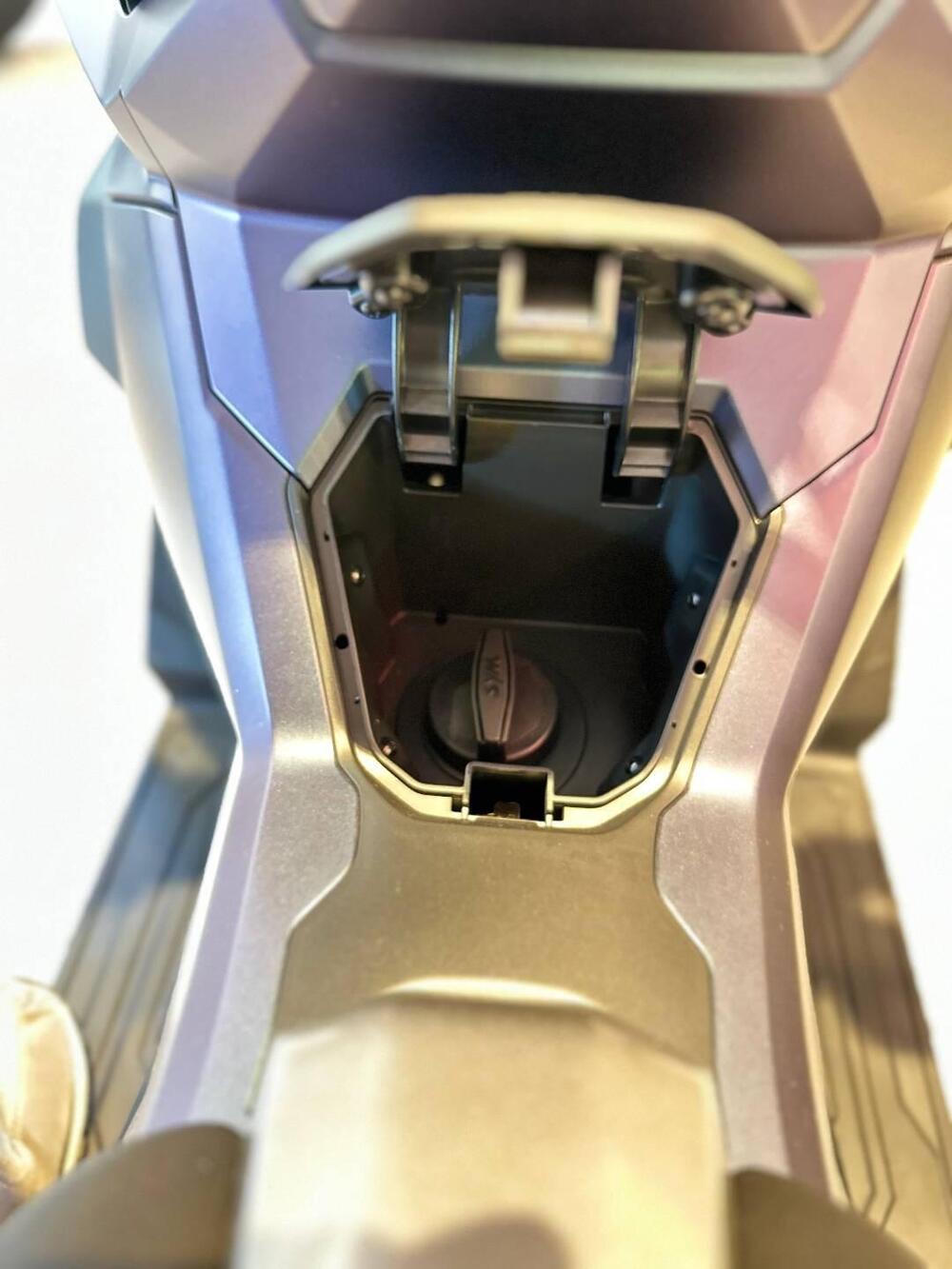 Sym ADX 125 (2025) (14)