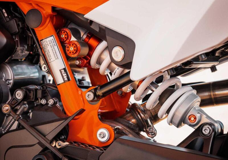 KTM 890 Adventure 890 Adventure R Rally (2024 - 26) (11)