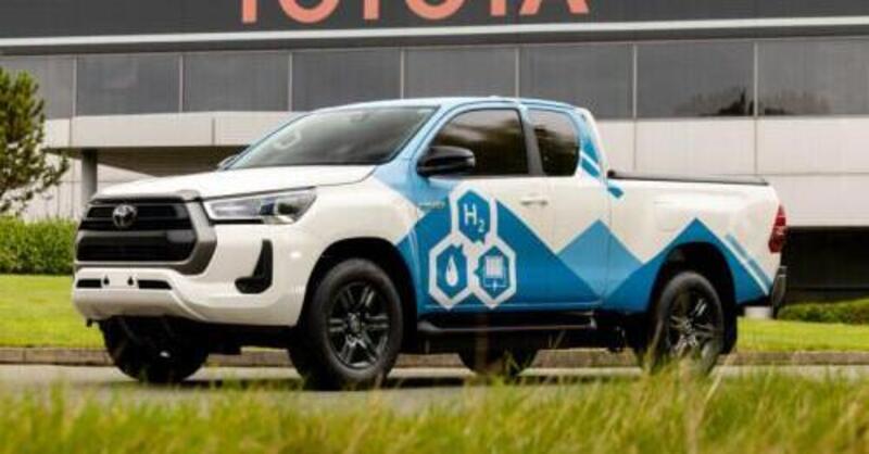 Toyota Hilux, per la prima volta elettrico con l&#039;idrogeno