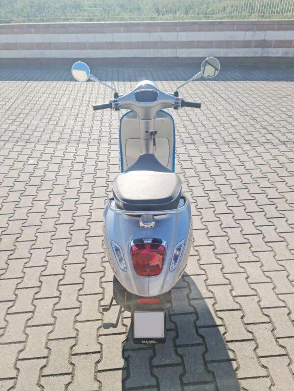 Piaggio Vespa 50 HP 4M (6)