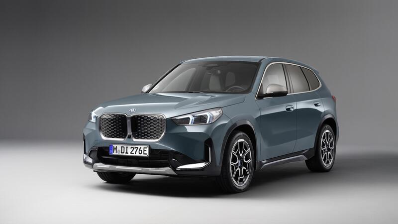 BMW iX1 eDrive20: sotto i 50 mila euro a trazione anteriore