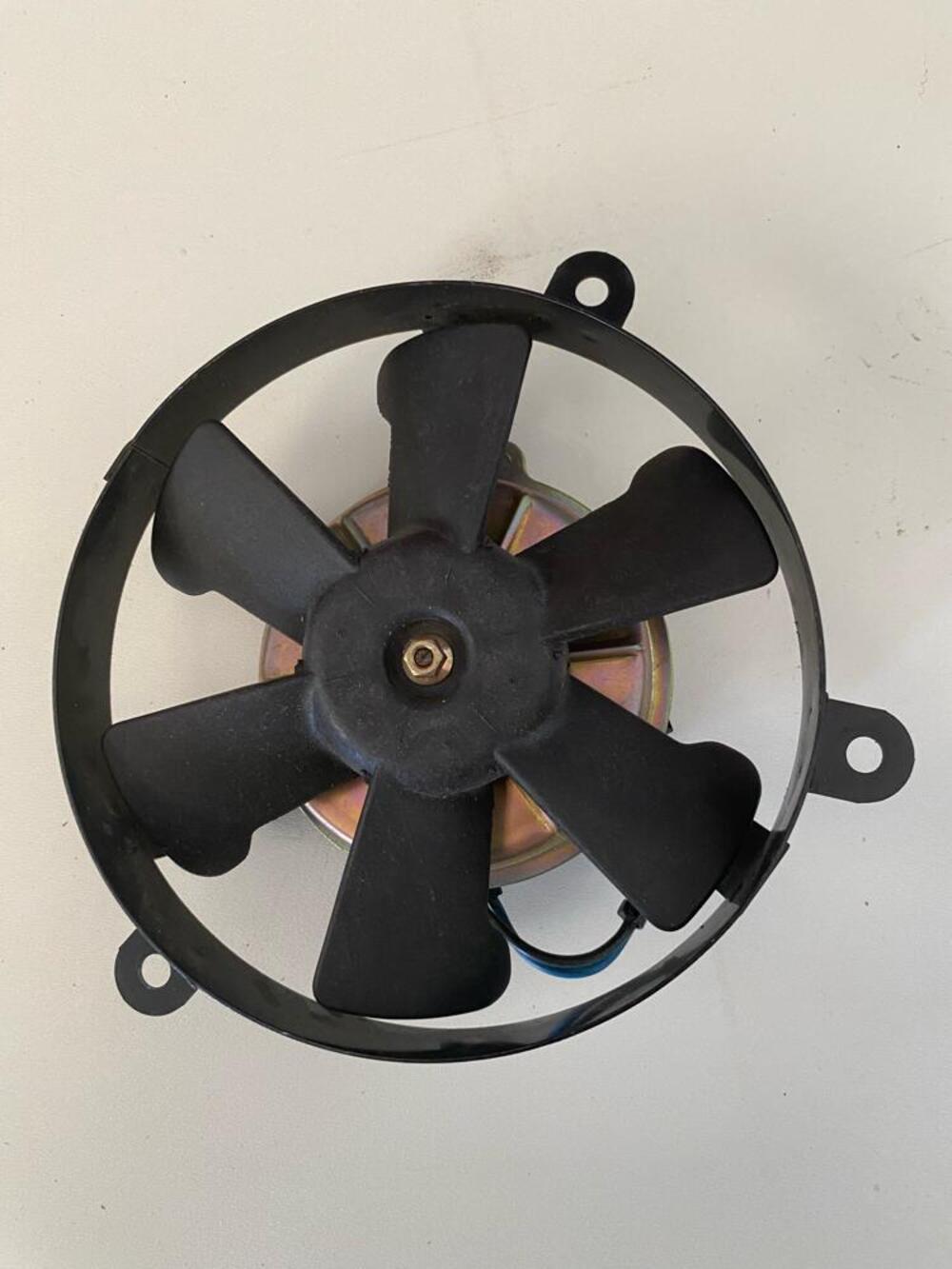 (S)vendo Parti Ducati ST2 (8)