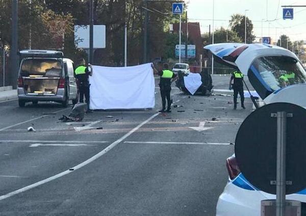 Tragedia sull&rsquo;auto con sei giovani: quattro morti e due feriti. Ecco cosa &egrave; successo