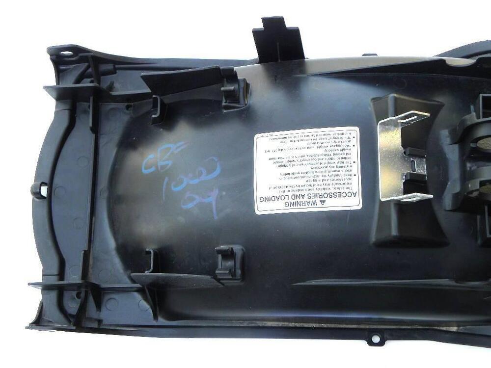 Parafango interno post. sottosella Honda CBF 500-6 (4)