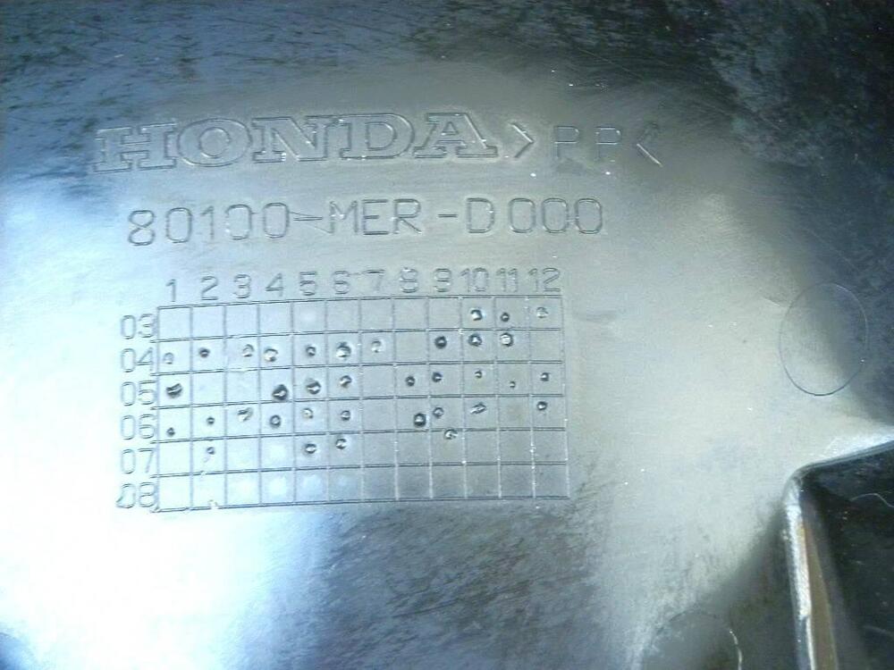 Parafango interno post. sottosella Honda CBF 500-6 (7)