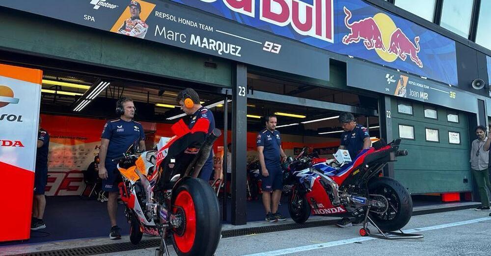 Il buio nei test di Misano per Honda e Yamaha: poche idee (e confuse) mentre Ducati non si presenta. E Marc Marquez...