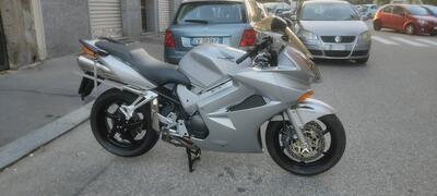Honda VFR 800 (2002 - 05) usata
