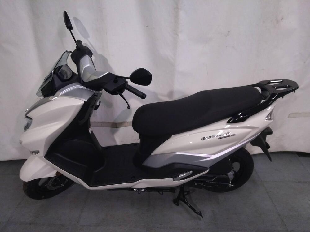 Suzuki Burgman Street 125 Executive (2023 - 25) (2)