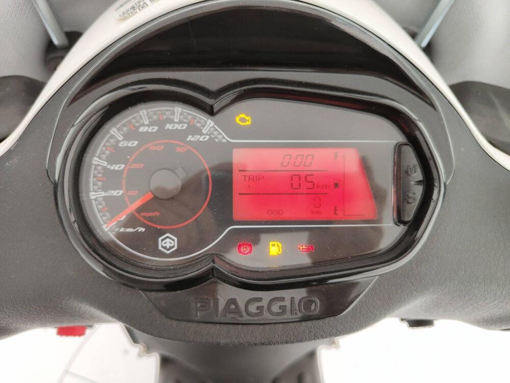 Piaggio My Moover 125 (2021 - 25) (8)