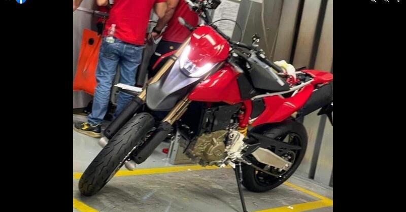 Ducati: sta arrivando la Hypermotard 659 monocilindrica?