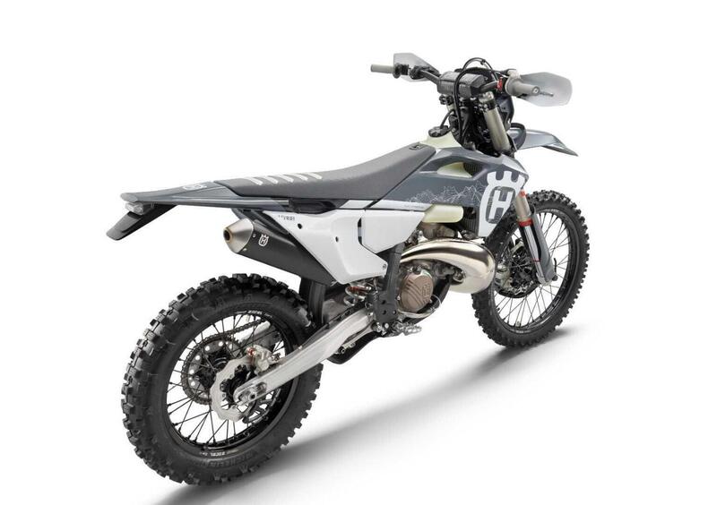 Husqvarna TE 300 TE 300 Pro (2024) (4)