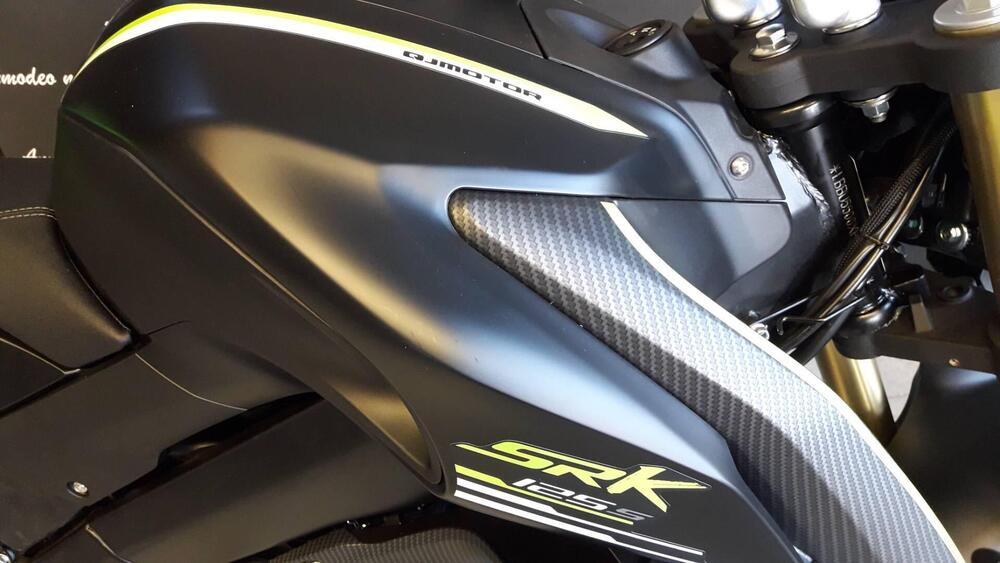 QJ Motor SRK 125 S (2023 - 24) (8)