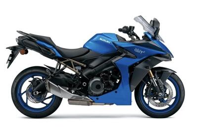 La Suzuki GSX-S1000 si fa in tre: nel 2024 arriver&agrave; anche la X