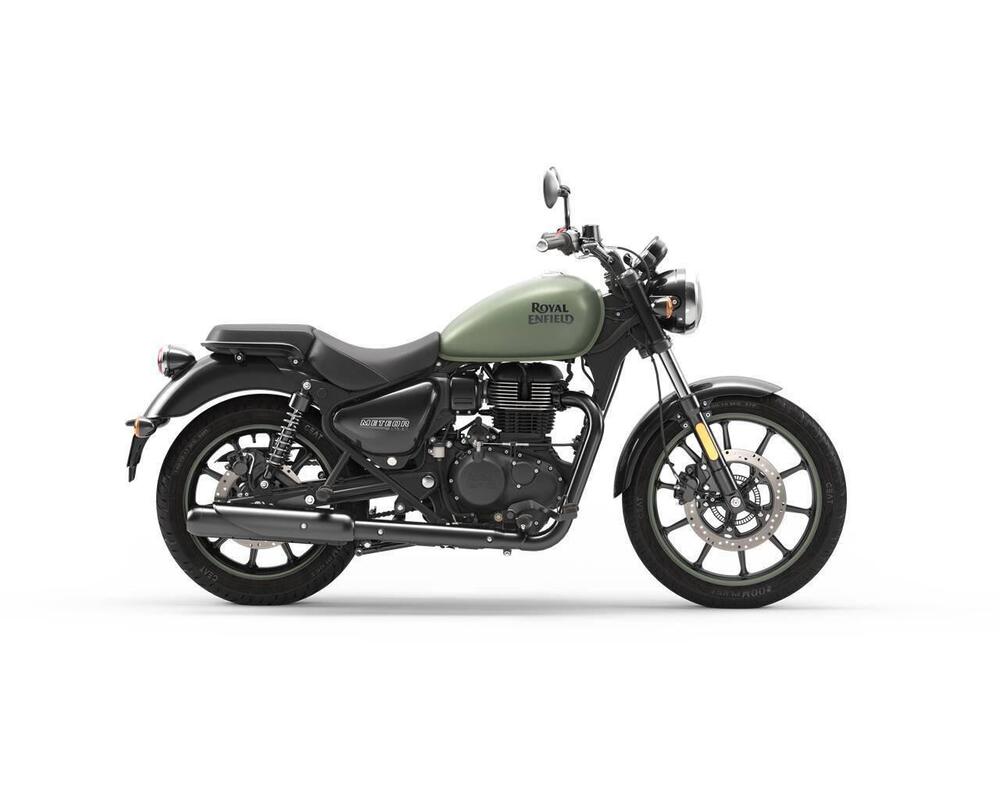 Royal Enfield Meteor 350 Fireball (2021 - 25) (3)
