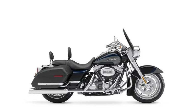 Harley-Davidson CVO - Custom Vehicle Operations 1800 Road King (2007) - FLHRSE