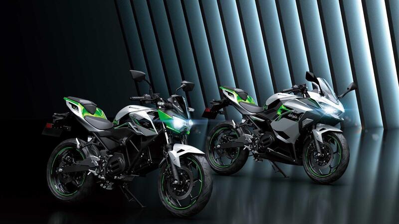 Arrivano le Kawasaki elettriche Z e-1 e Ninja e-1. Qui &egrave; dove ve le spieghiamo per bene