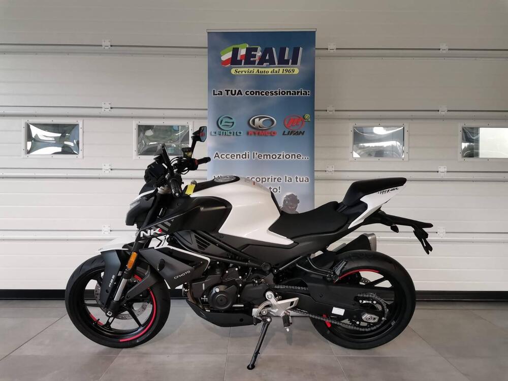 CFMOTO 450NK (2023 - 25) (2)