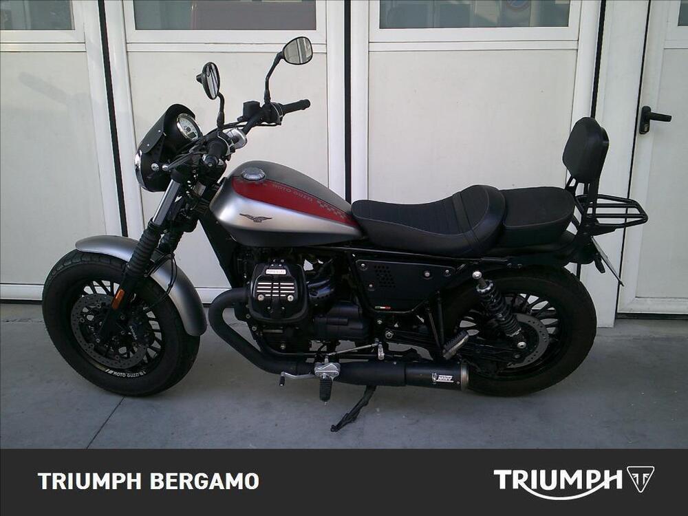 Moto Guzzi V9 Bobber (2016 - 18) (4)