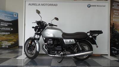 Moto Guzzi V7 III Special (2017 - 20) usata