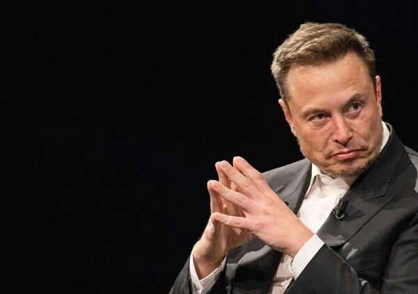 La biografia su Elon Musk &egrave; lo specchio del nostro tempo: infatti ci rifila una enorme fake news