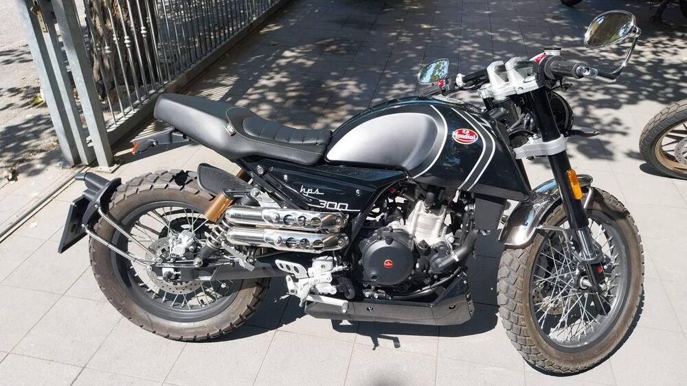 FB Mondial HPS 300 (2020 - 21) (3)