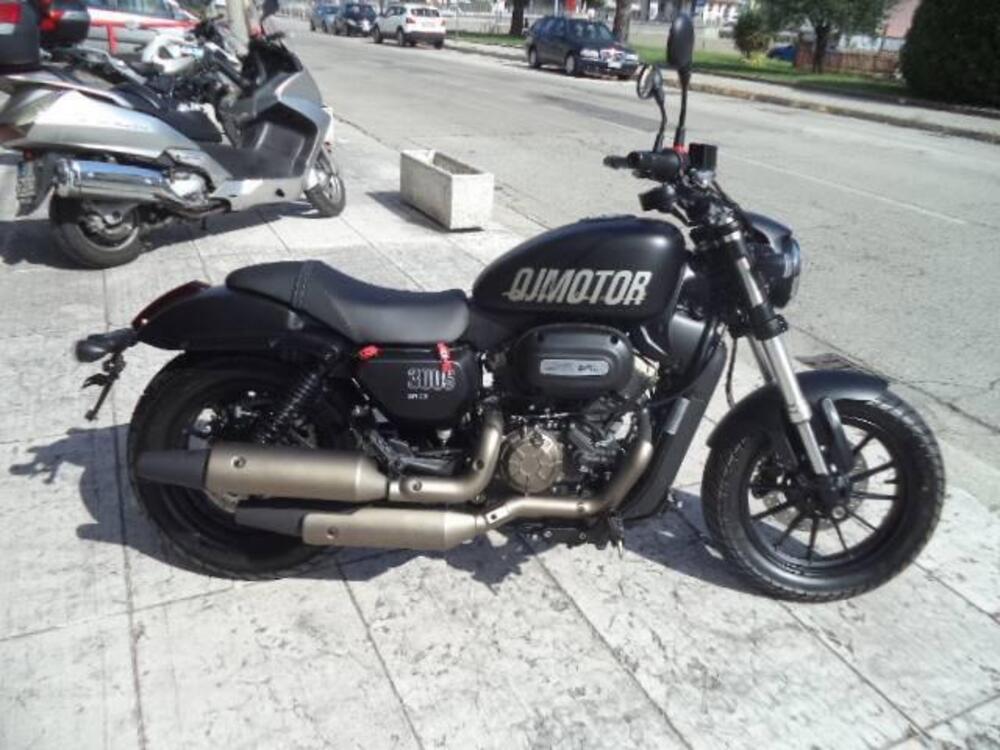 QJ Motor SRV 300 (2023 - 25)