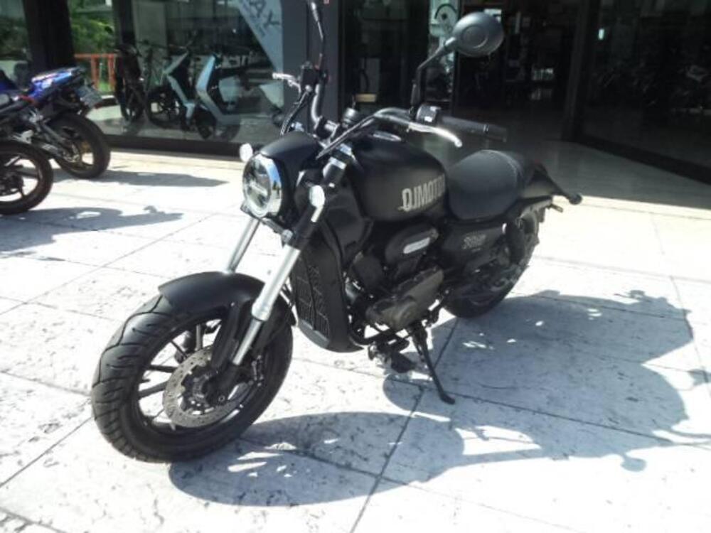 QJ Motor SRV 300 (2023 - 25) (4)