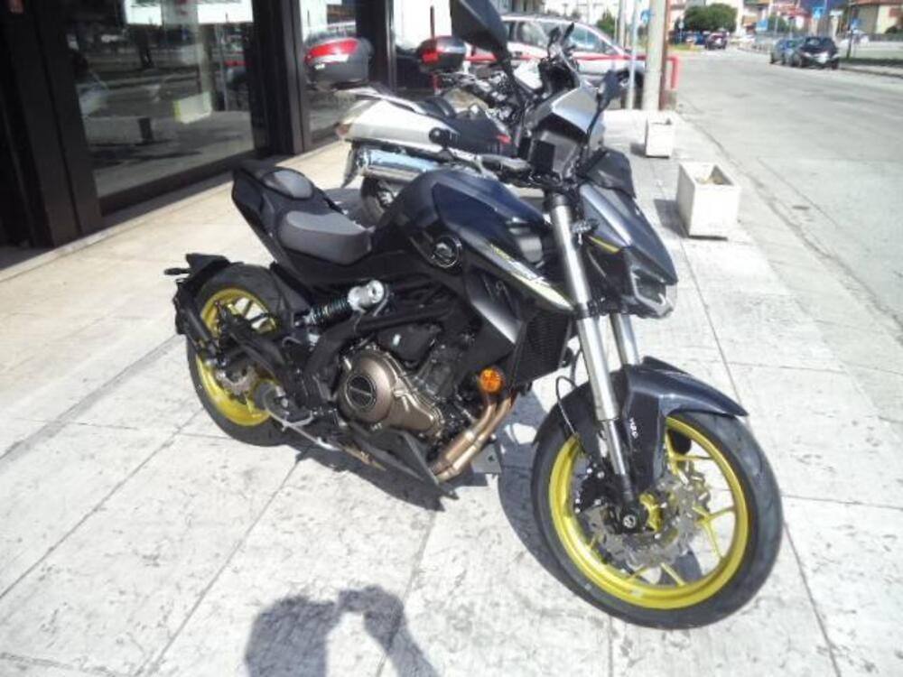 QJ Motor SRK 400 (2023 - 25) (3)