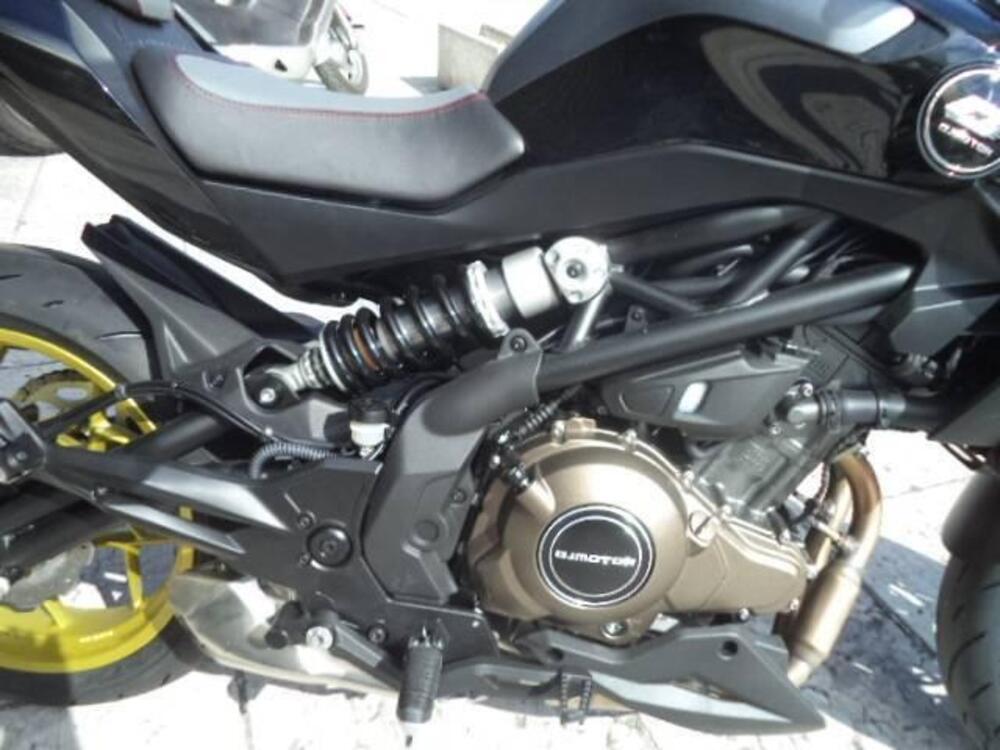 QJ Motor SRK 400 (2023 - 25) (8)