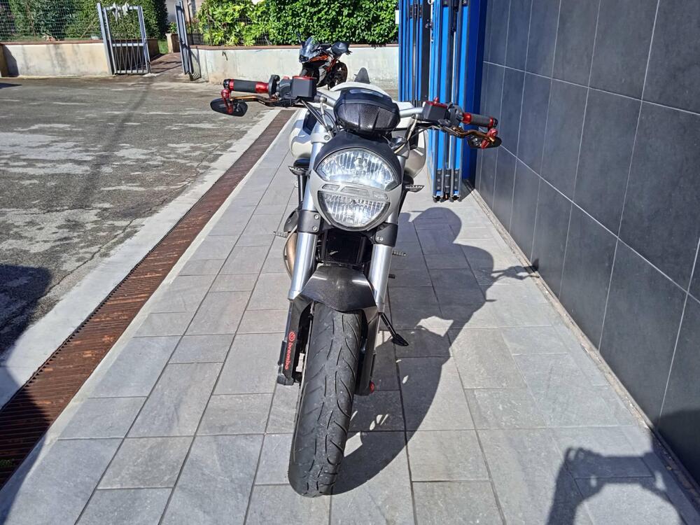 Ducati Monster 696 (2008 - 13) (3)