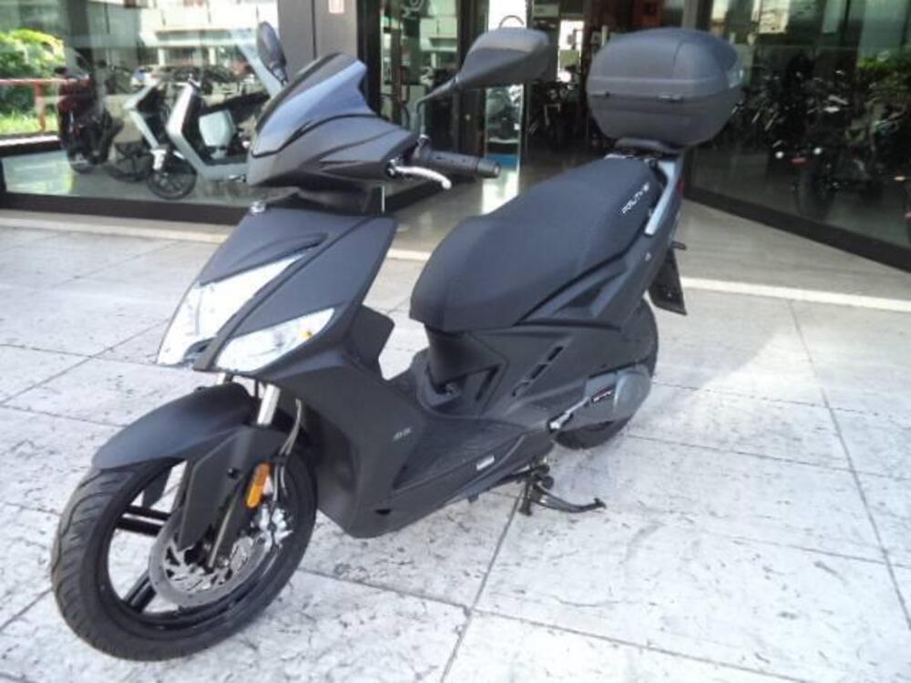 Kymco Agility 125 R16 + (2021 - 25) (4)