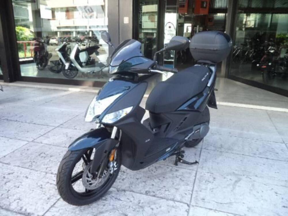 Kymco Agility 125 R16 + (2021 - 25) (4)